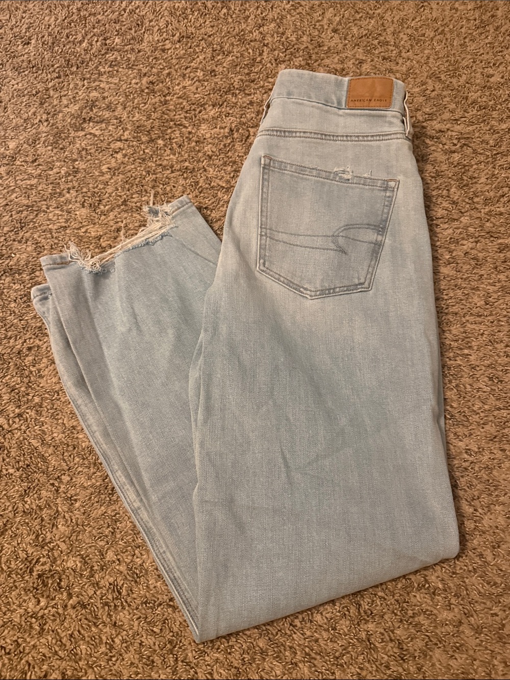 Light Wash Distressed Hem Jeans